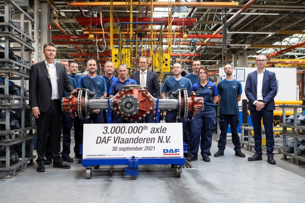 Инвестиции в развитие производства продолжатся. DAF Trucks Фландрия: 3 000 000 осей за 50 лет.